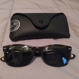 Ray Ban New Wayfarer polarized sunglasses